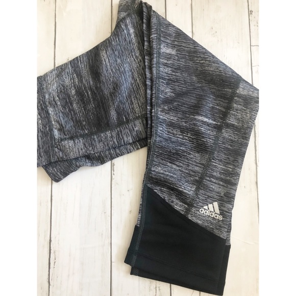 Adidas TFC Macrohth capri legging - Picture 4 of 5